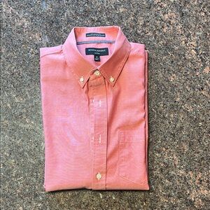 Banana Republic Men's Medium Long-Sleeve Button-Up Shirt - Rose